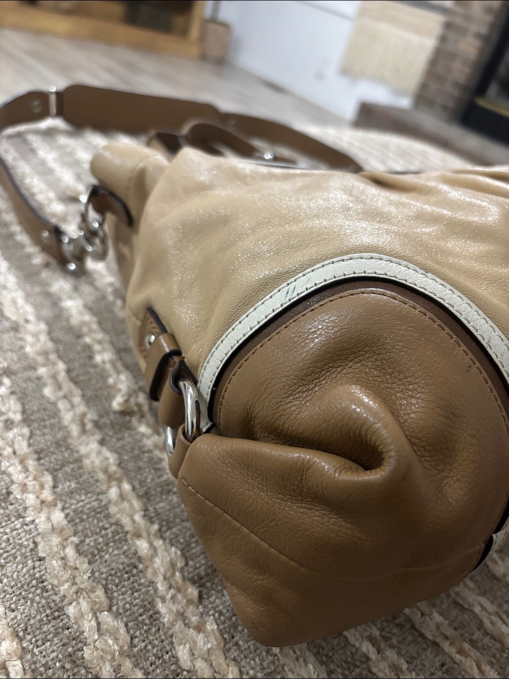 Coach Ashley Spectator Leather Shoulder Bag - Picture 12 of 16